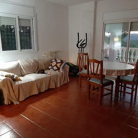 Homestay Y Bano Privado, Tranquilidad Y Naturaleza. Barcelona